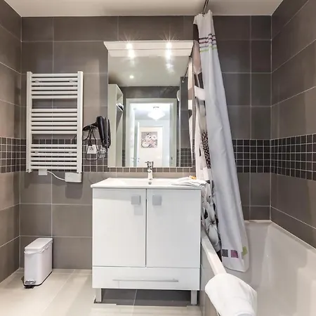 Cannes: Appartement Cosy A 2 Pas De La Croisette Exterior photo