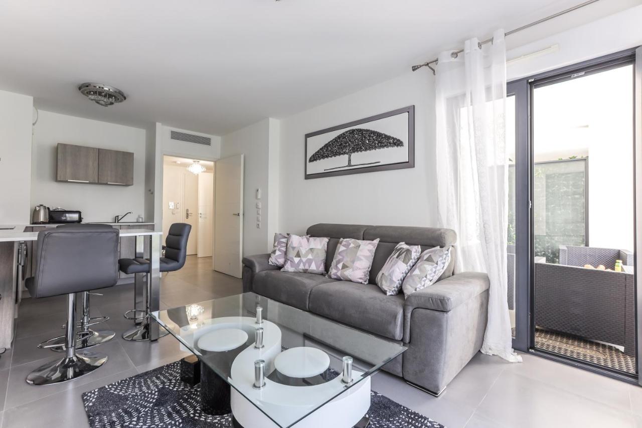 Cannes: Cosy A 2 Pas De La Croisette Appartement Cannes